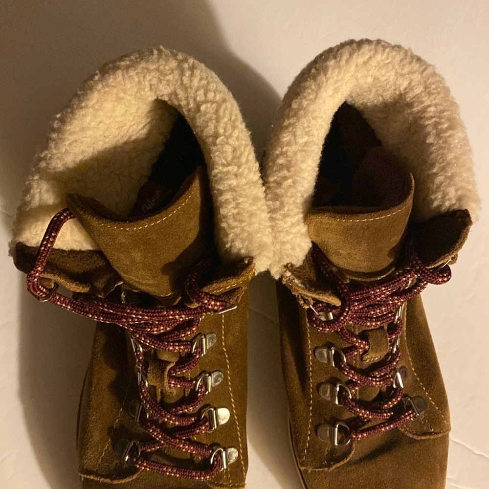 Sam Edelman Boots, Hiking Boots, Suede Leather, Sherpa, Sz 7.5, Gorpcore - Picture 4 of 14